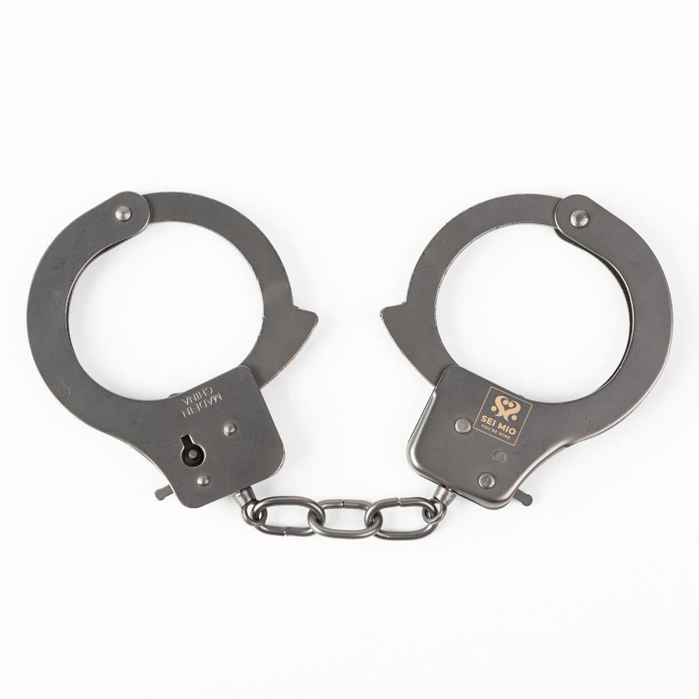 Sei Mio Secure & Begging For Amore Handcuffs