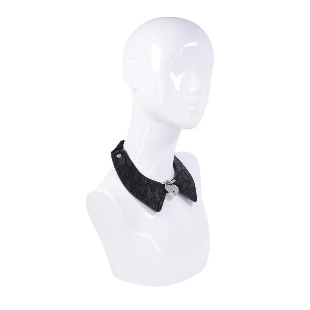 S&M Heartbound Lace Day Collar