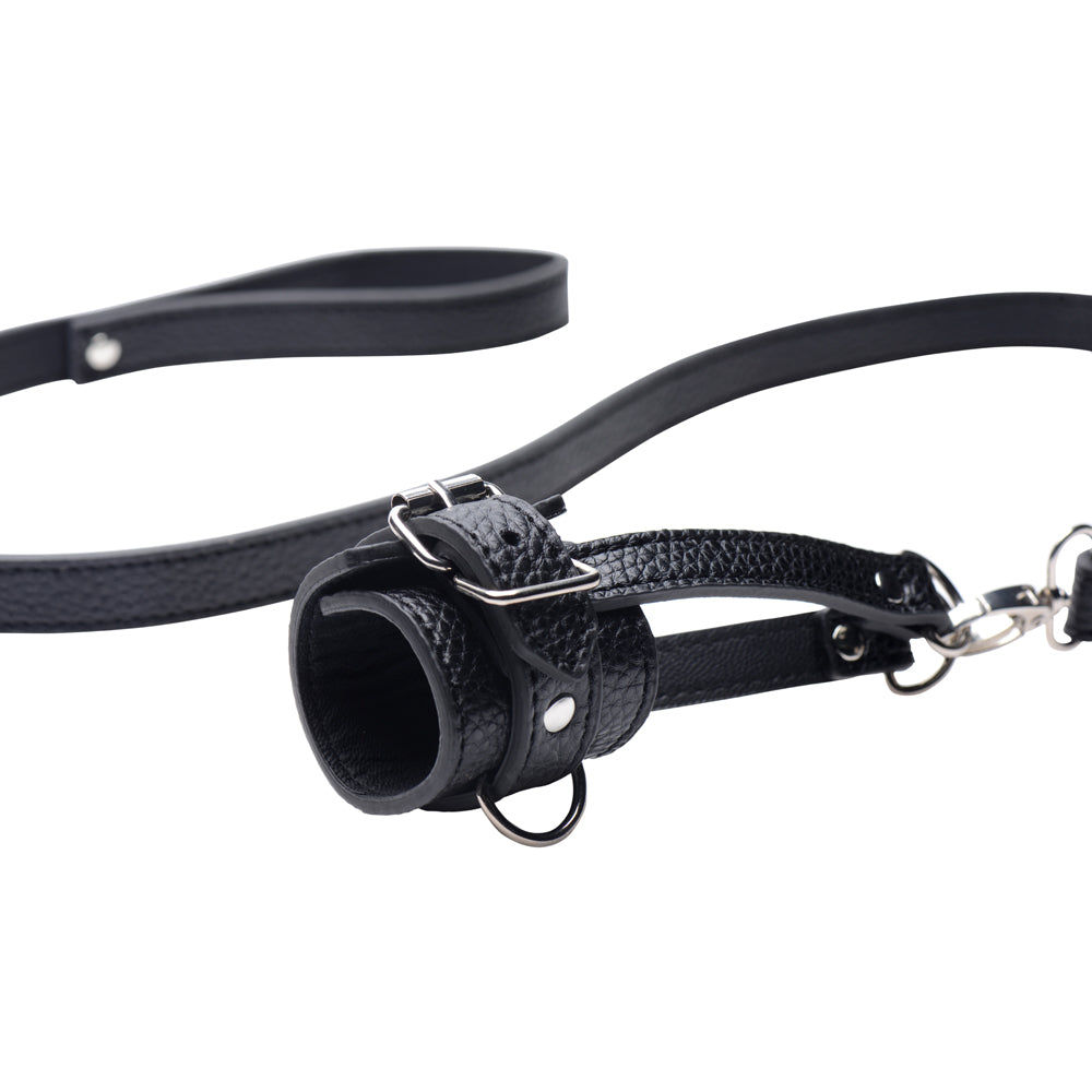 Strict Ball Stretcher With Leash