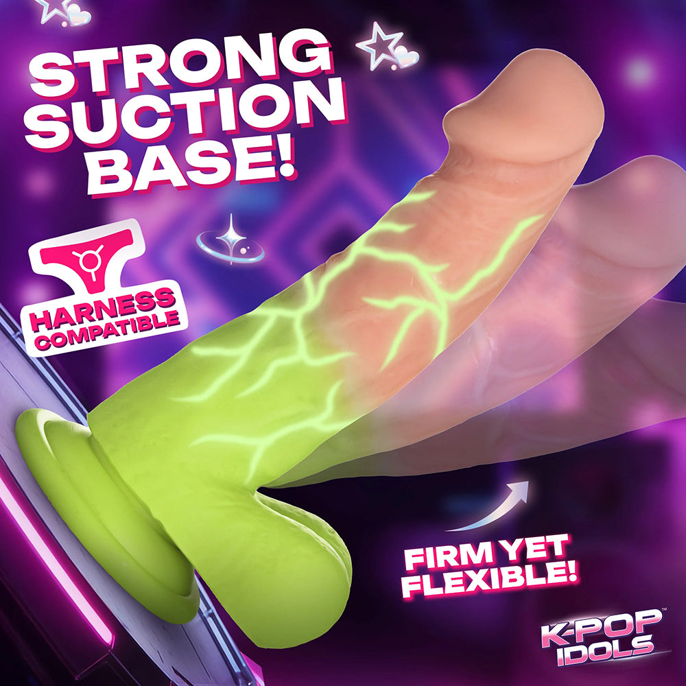 K-Pop Idols Reiven Silicone Dildo With Balls